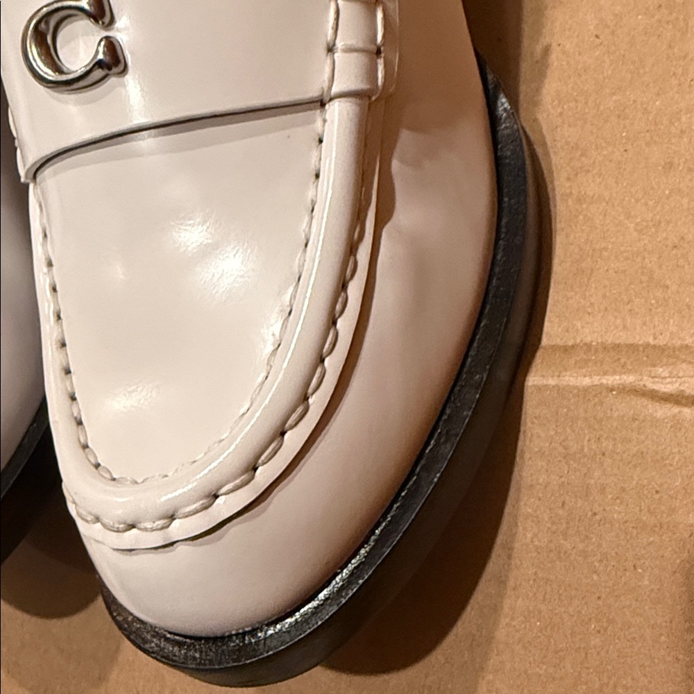 Coach Women's Natalie Leather Loafer - size 8 - Picture 8 of 16